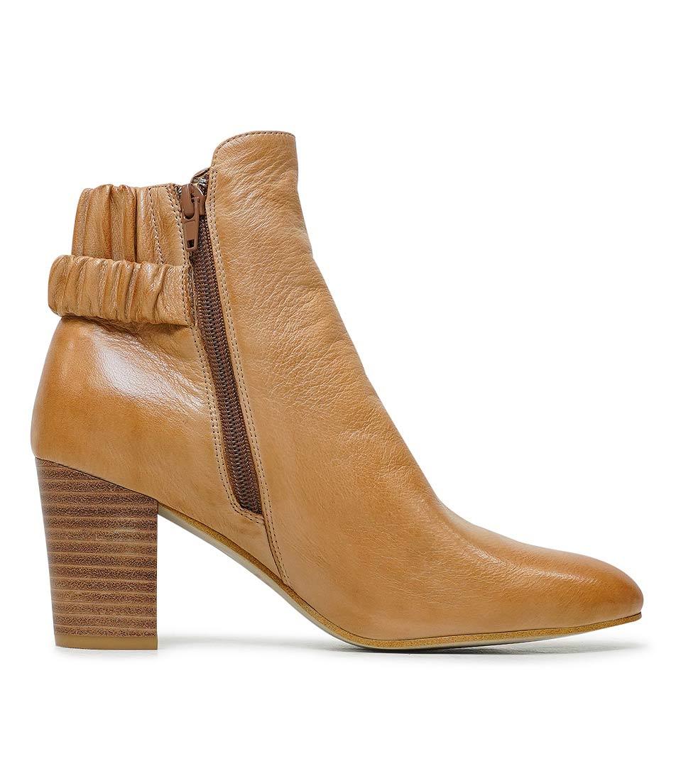 Lipsie Cafe Leather Ankle Boots, DJANGO & JULIETTE - Shouz
