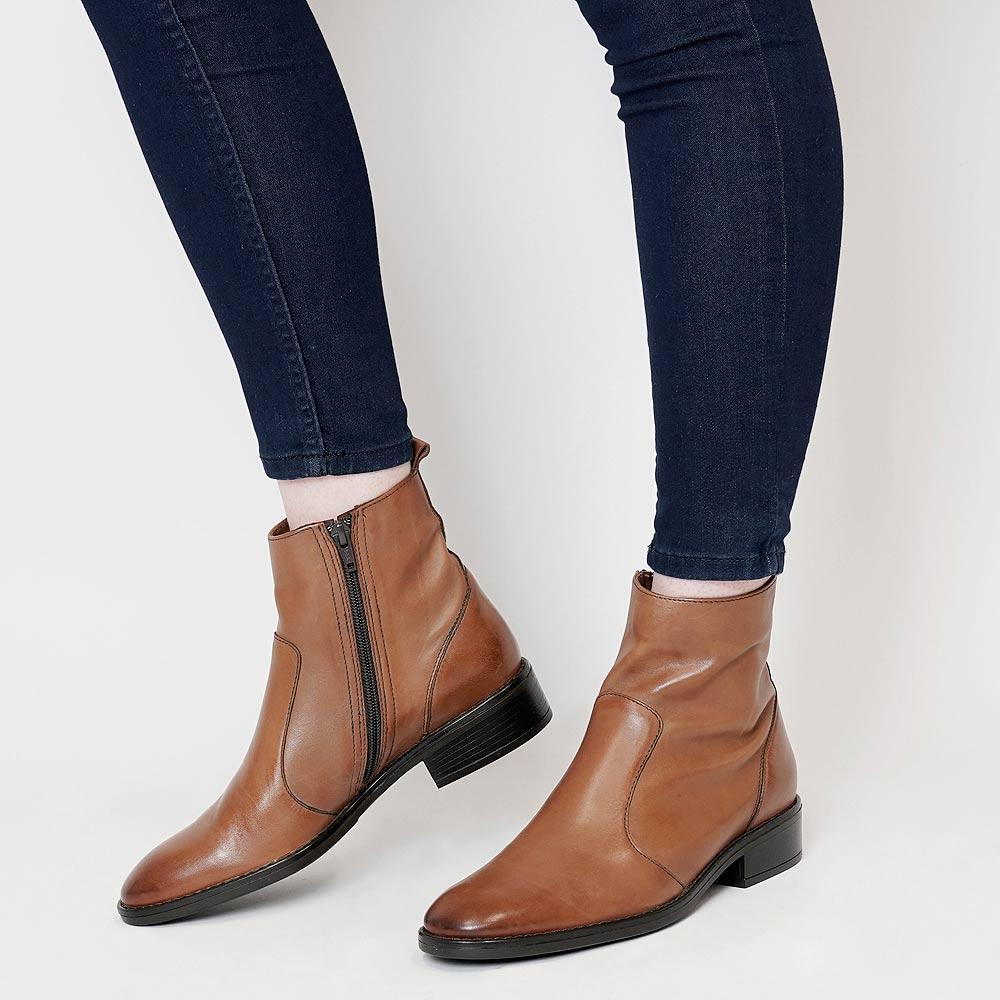 Seline Brandy Leather Ankle Boots, EOS FOOTWEAR - Shouz