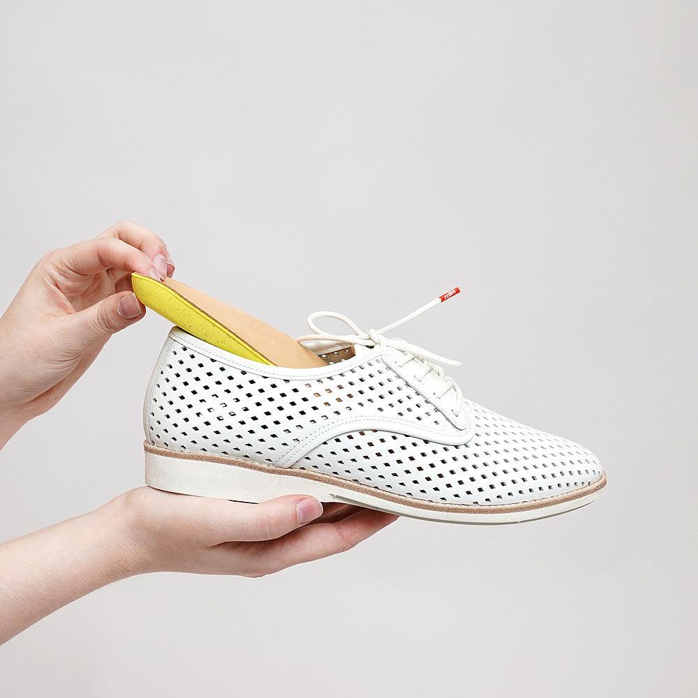 Derby Punch White Leather Lace Up Flats, ROLLIE - Shouz