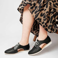 Sidecut Punch Black Leather Lace Up Flats, ROLLIE - Shouz