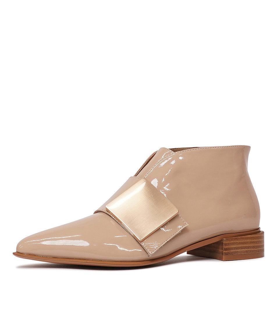 Essy Camel Patent Leather Ankle Boots - Shouz