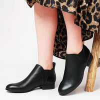 Foe Black Leather Chelsea Boots, DJANGO & JULIETTE - Shouz