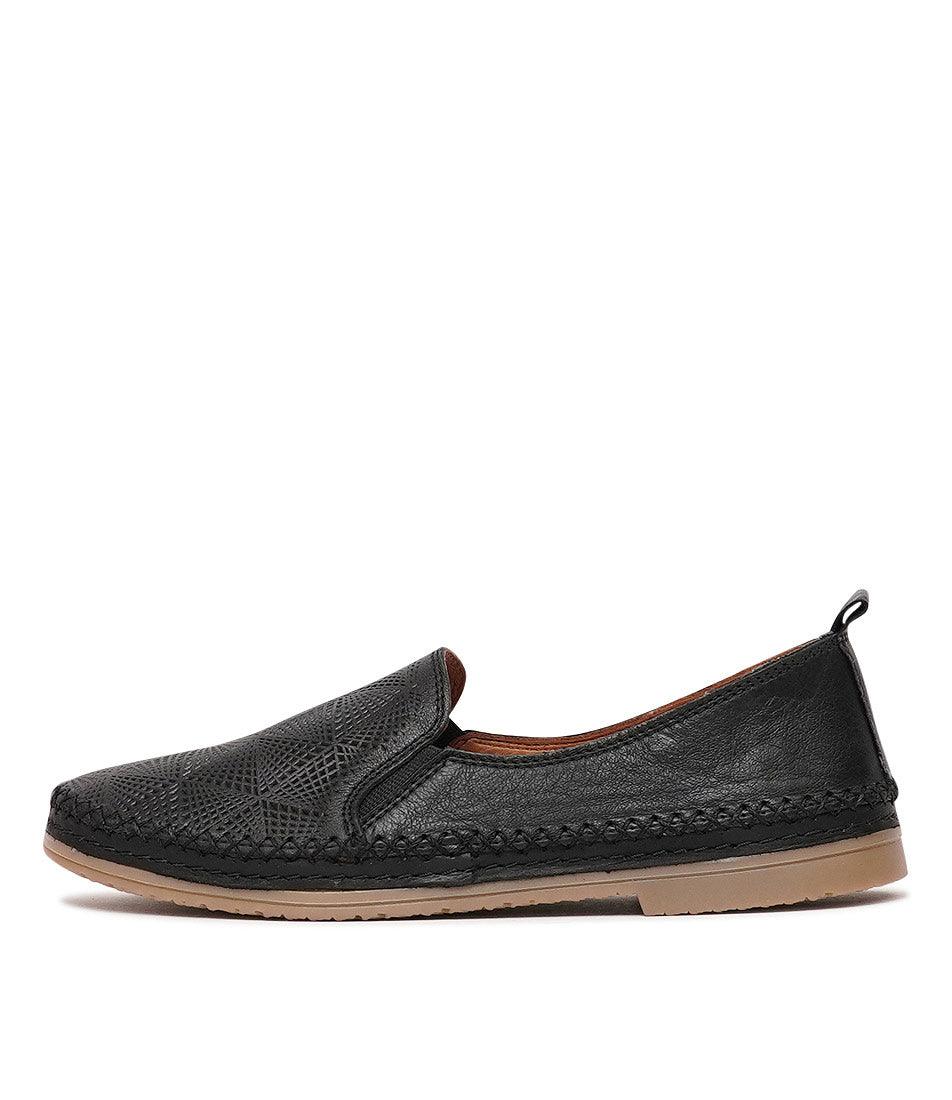 Siddle Black Leather Flats, SALA - Shouz