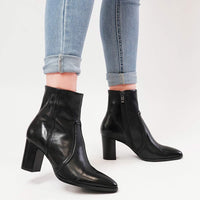 Anahi Black Leather Ankle Boots, DJANGO & JULIETTE - Shouz