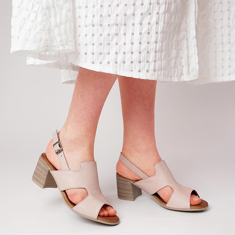 Wynstonn Nude Leather Heels, DIANA FERRARI - Shouz