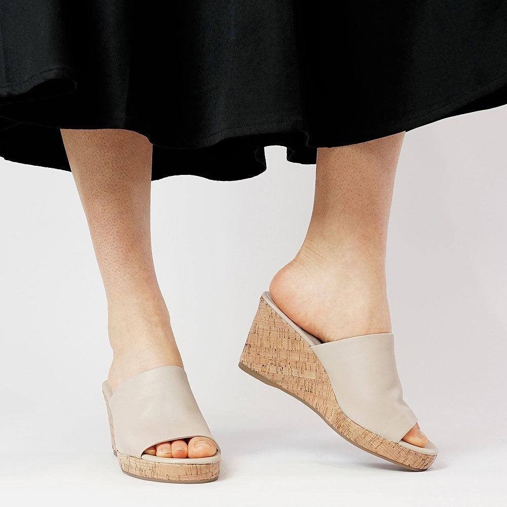 Walars Almond Leather Wedges, TOP END - Shouz
