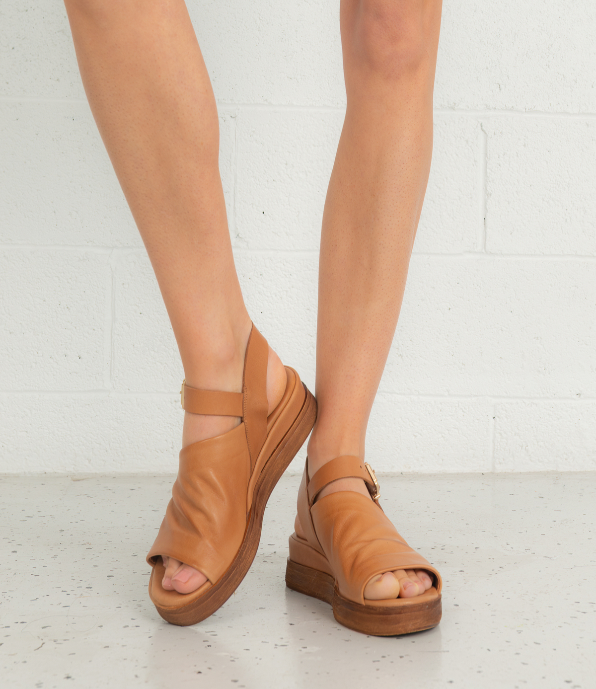 Positano Coconut Leather Sandals - SALA | Shouz