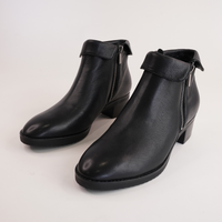 Twotimes Black/black Heel Leather Ankle Boots