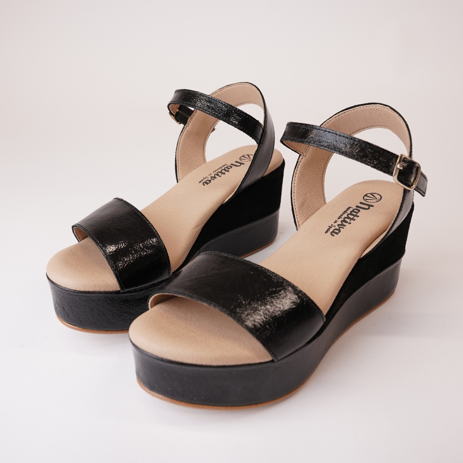 009-cres-138 Black Patent/ Suede Leather Wedges