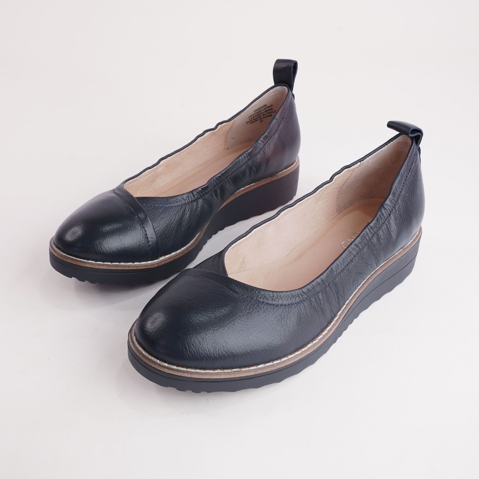 Oxsson Navy/ Navy Sole Leather Flats