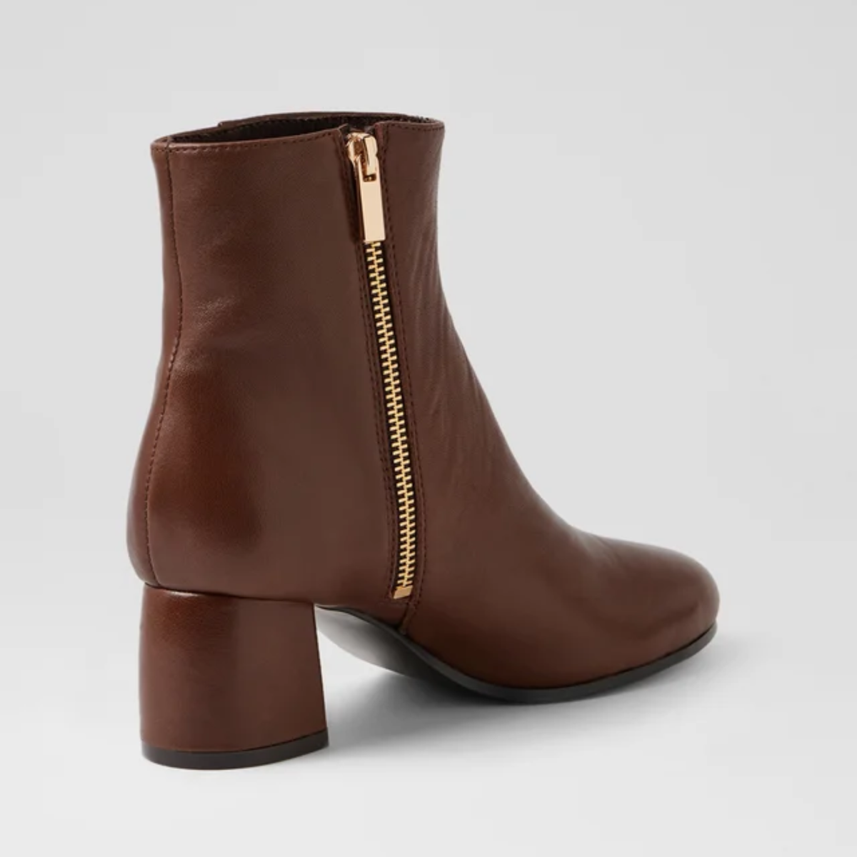 Felton Cocoa Leather Boots - DJANGO AND JULIETTE | Shouz