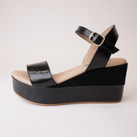 009-cres-138 Black Patent/ Suede Leather Wedges