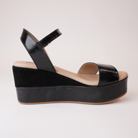 009-cres-138 Black Patent/ Suede Leather Wedges