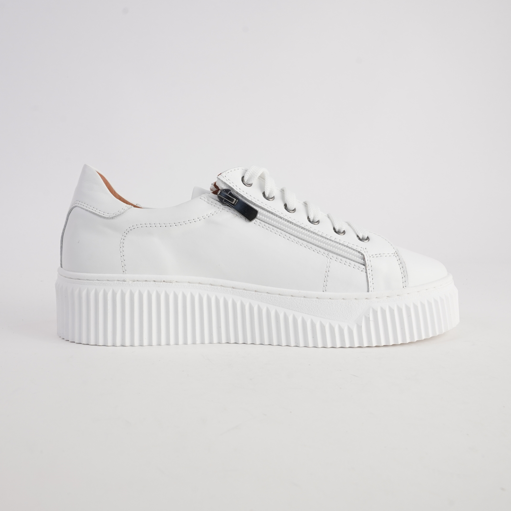 Bonnie White Leather Sneakers