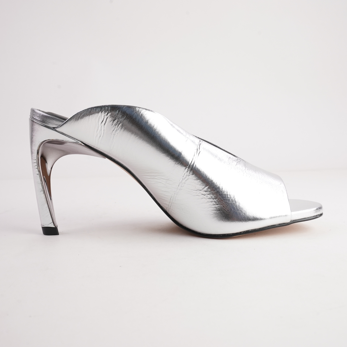 Xalina Silver Heels - NU BY NEO | Shouz