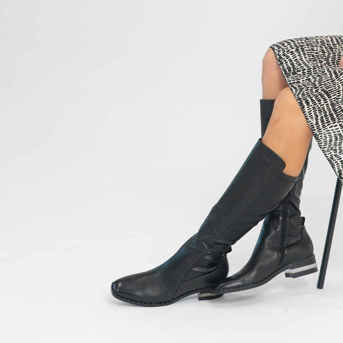 Folmy Black Leather Knee High Boots - DJANGO AND JULIETTE | Shouz
