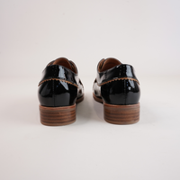 Leeze Black Patent/ Tan Leather Lace Up Flats