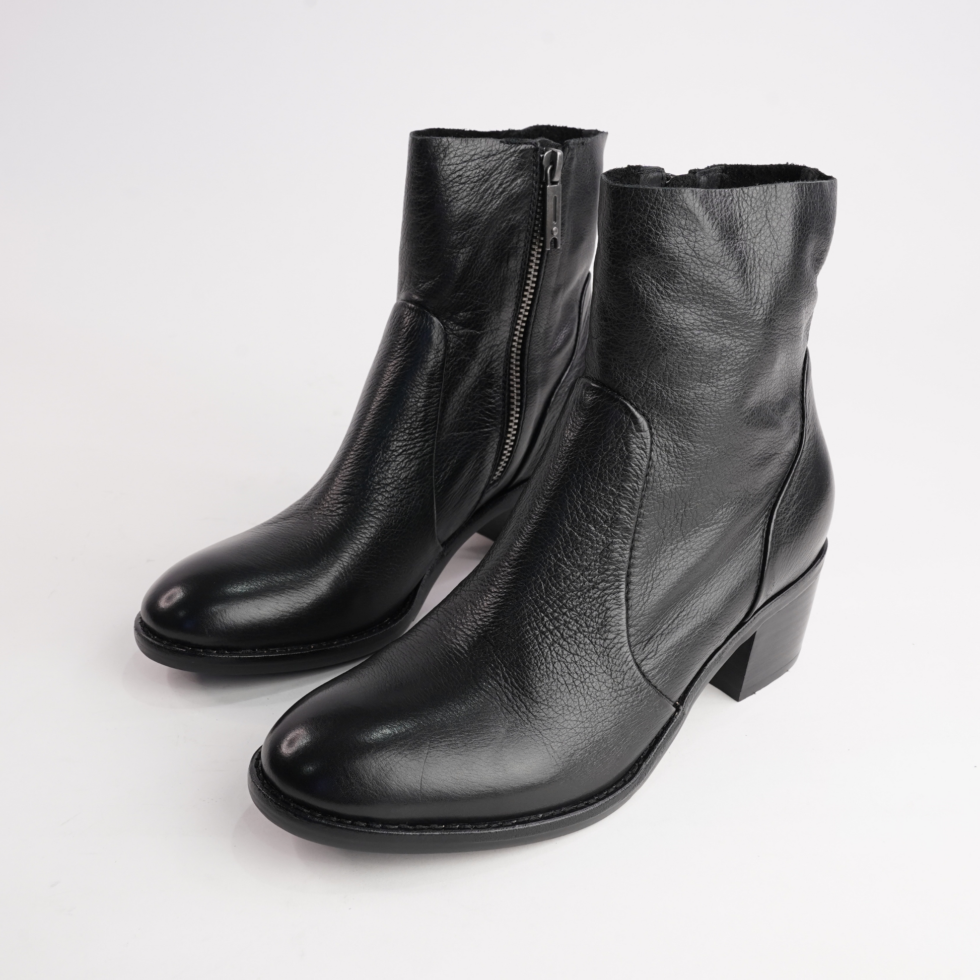 Rarna Black/ Black Heel Leather Ankle Boots