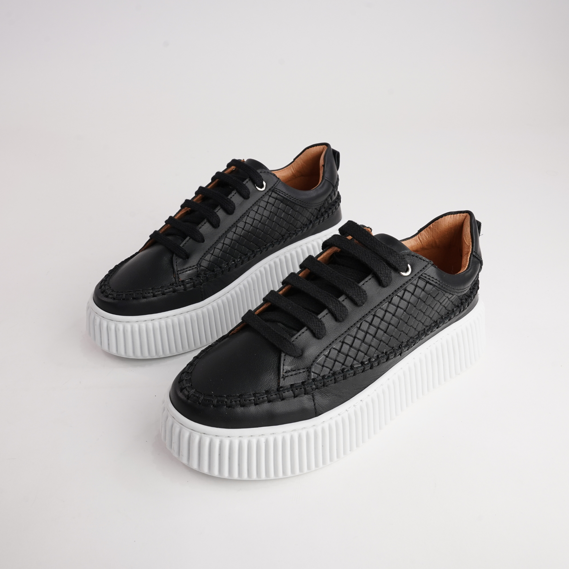 Bowler Black Leather Sneakers