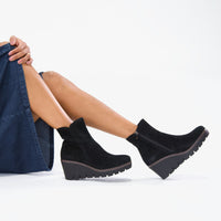 Nerrie Black Suede Wedge Boots, DJANGO & JULIETTE - Shouz