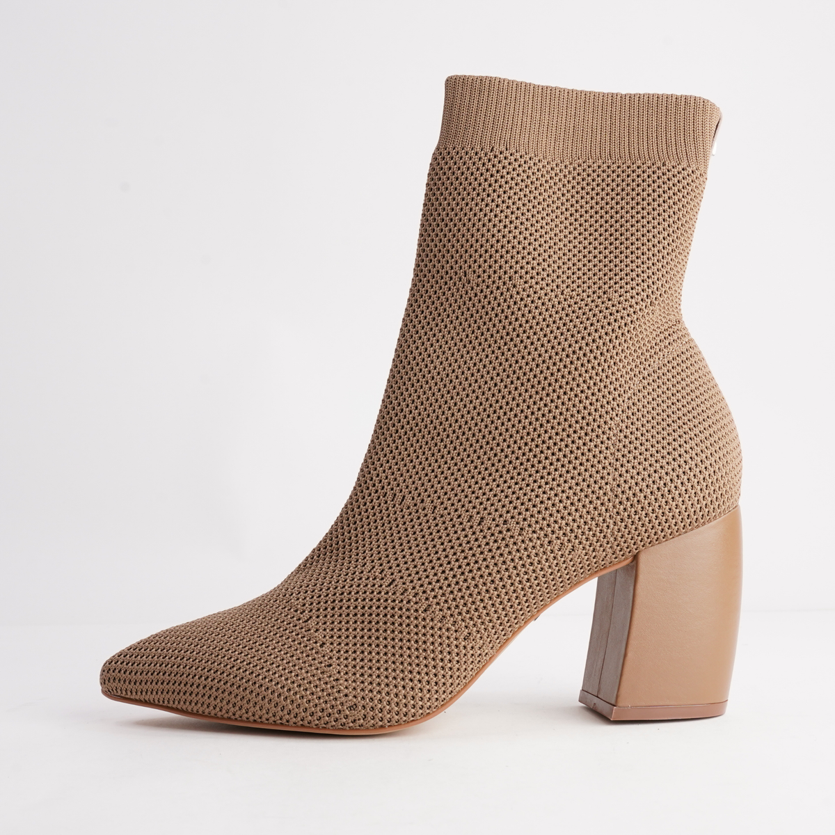 147240 Honey Knit Ankle Boots - CARRANO | Shouz
