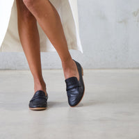 Ulani Black Leather Loafers, DJANGO & JULIETTE - Shouz
