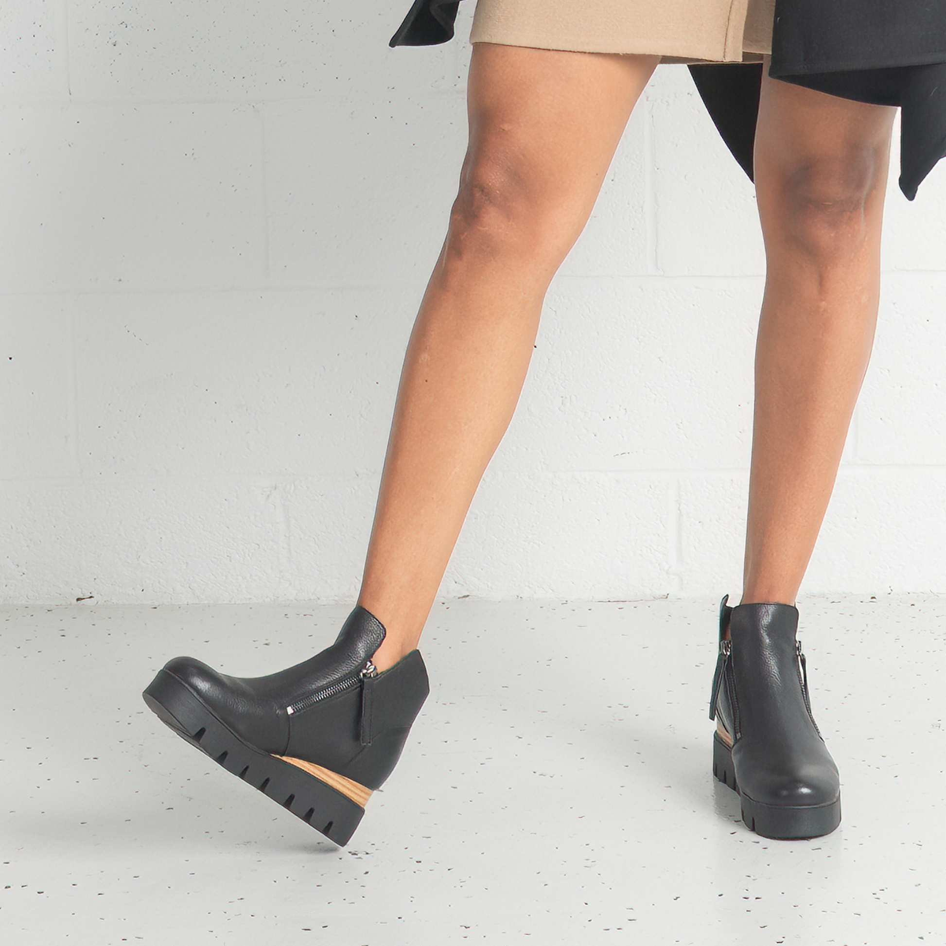 Radio Black Leather Ankle Boots