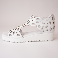 Jelodys White Leather Sandals