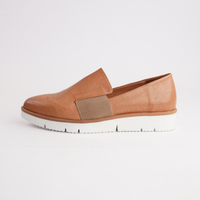 Olga Taba Leather Flats