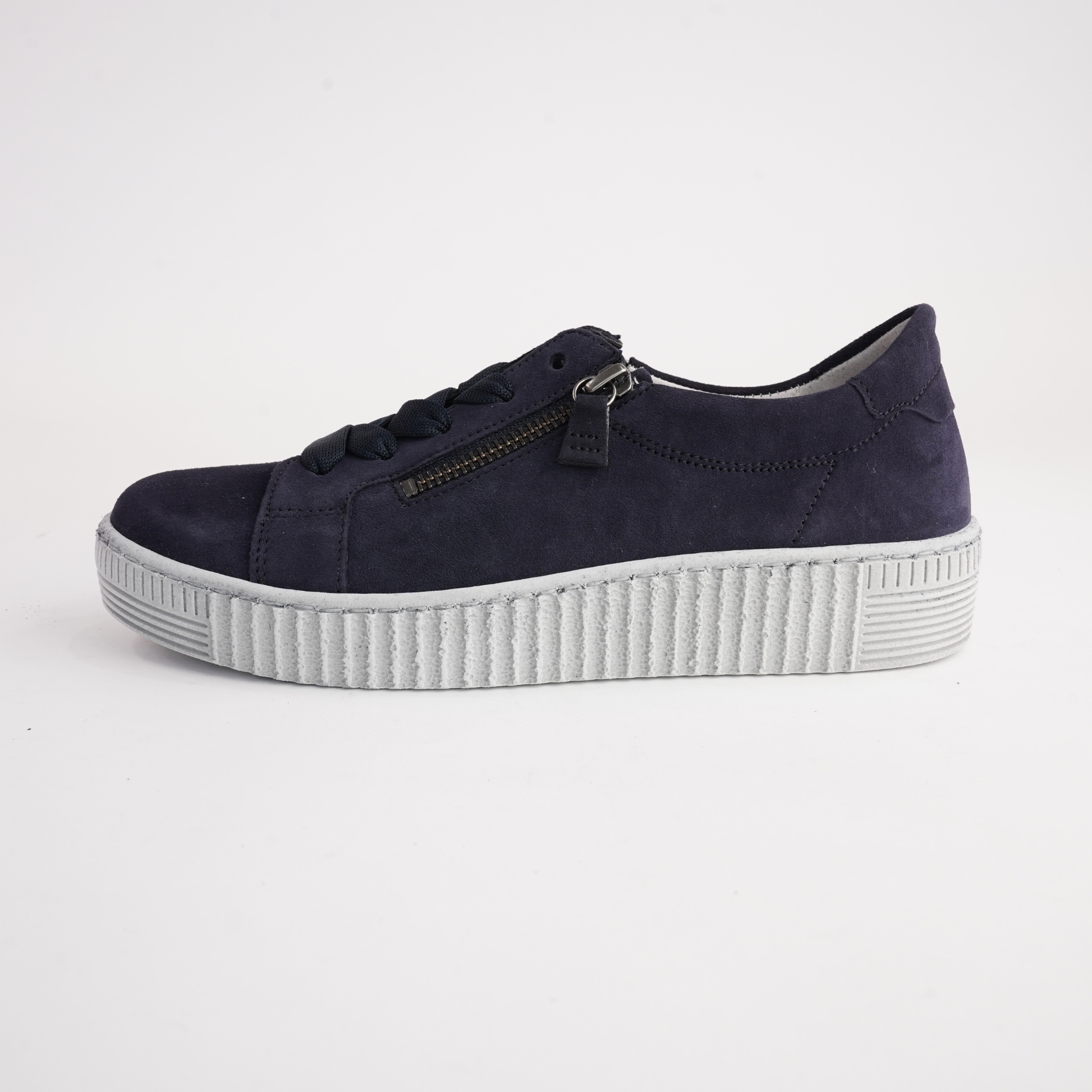 Amelia Atlantik Suede Sneakers