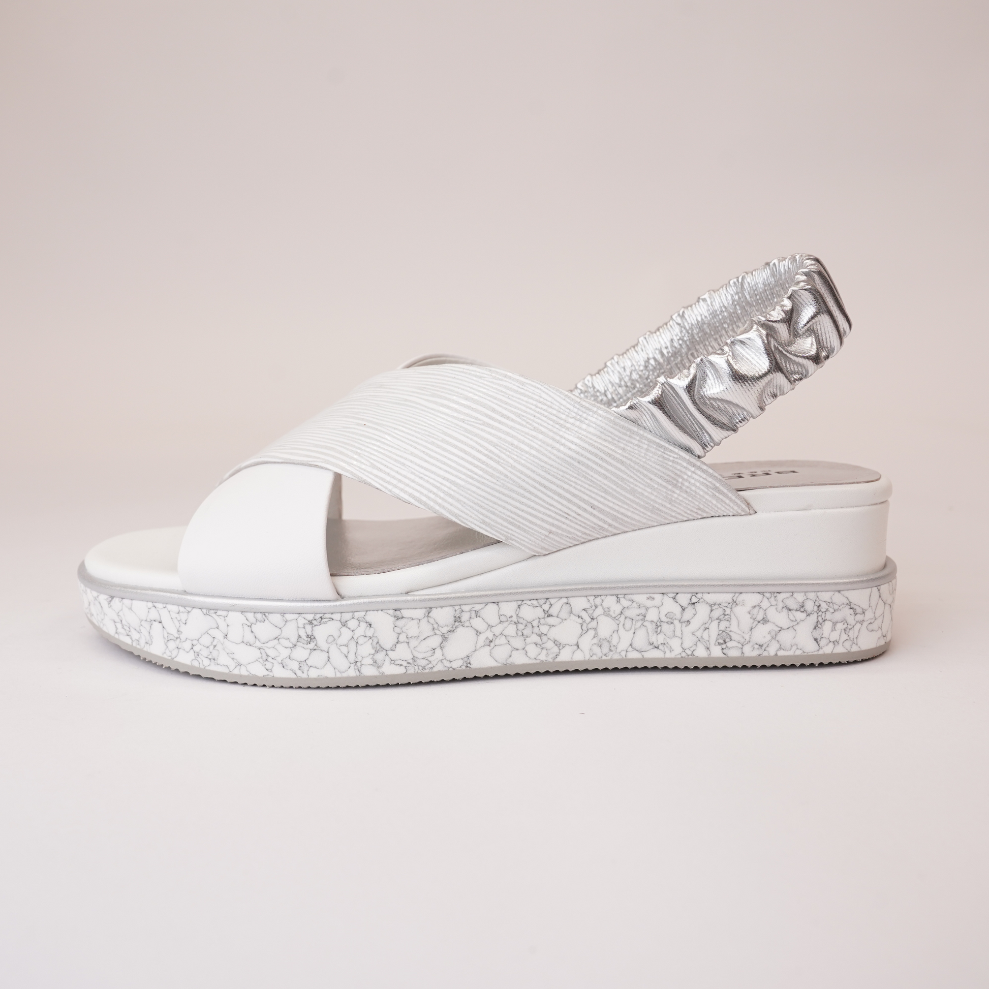 Debacle White/silver Leather Sandals