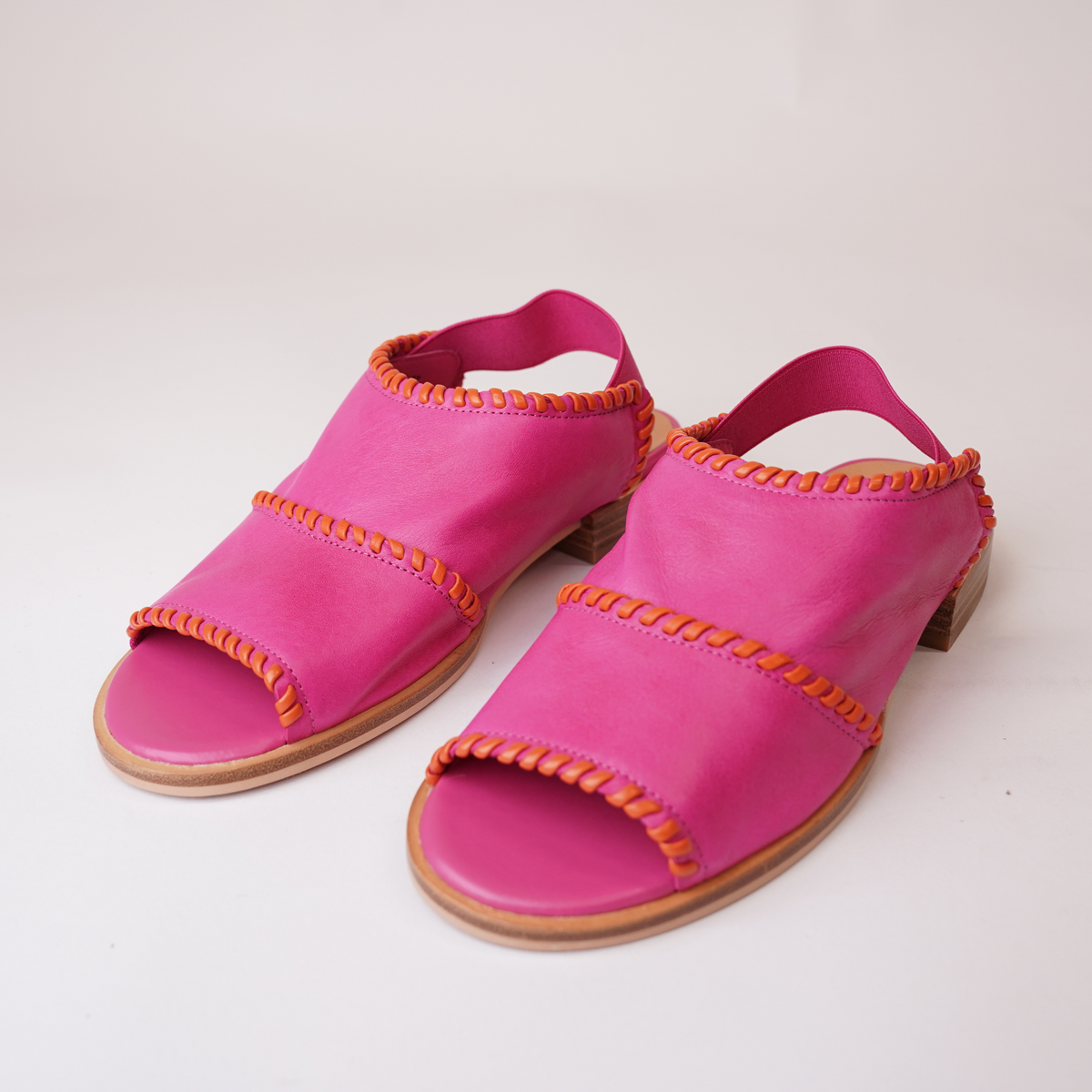 Serenade Fuchsia/ Orange Leather Sandals - BRESLEY | Shouz