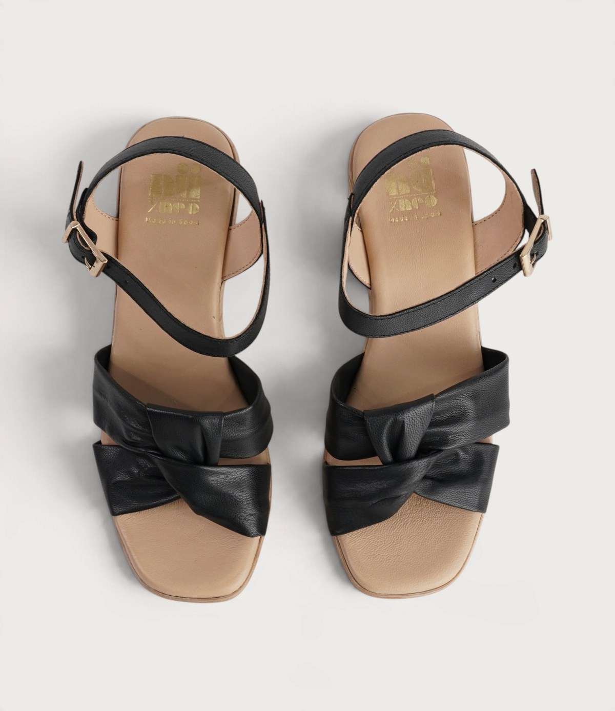 Odessa Negro Leather Heels - NU BY NEO | Shouz