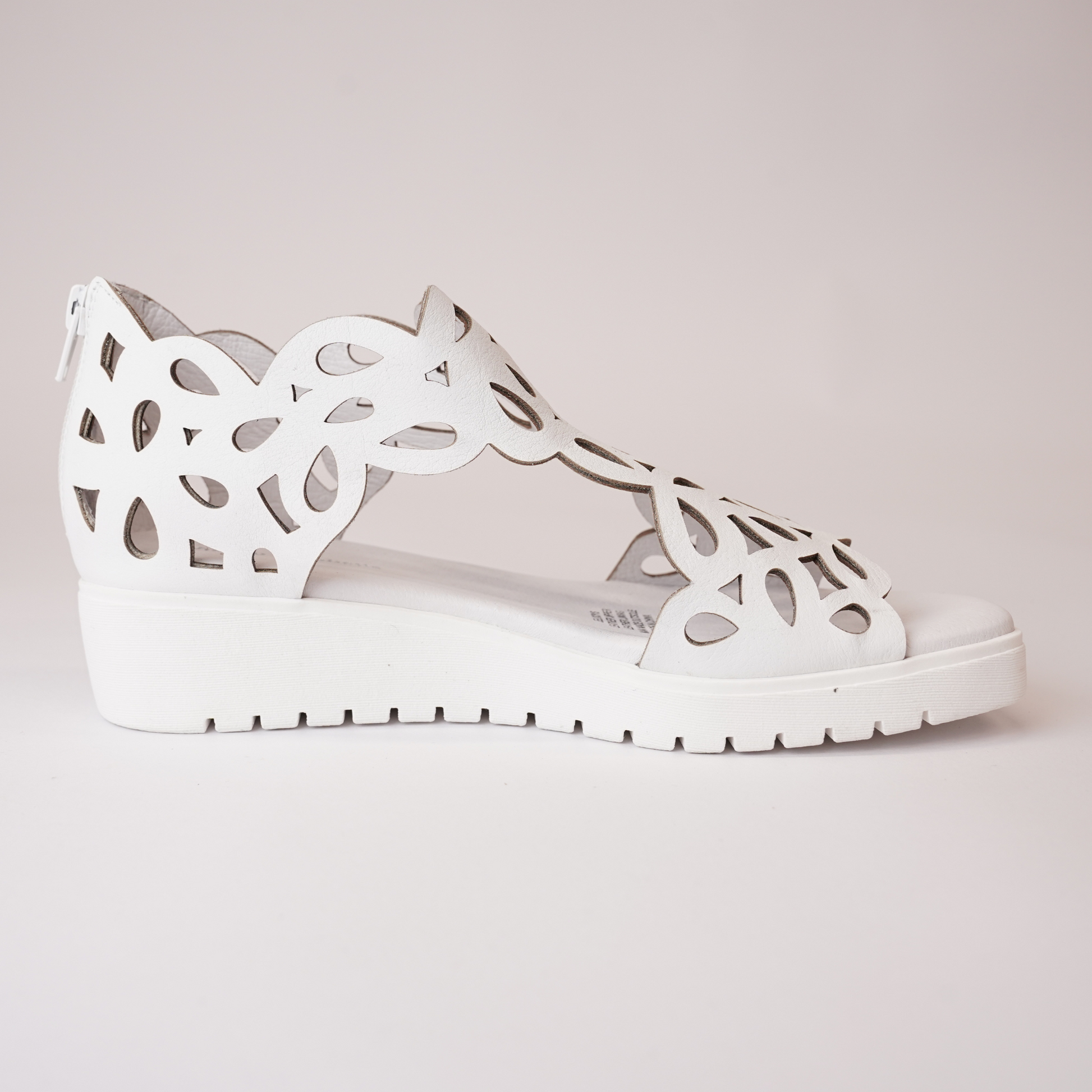 Jelodys White Leather Sandals