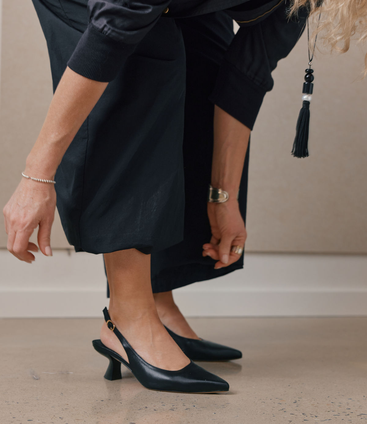Linly Black Leather Heels - DJANGO AND JULIETTE | Shouz