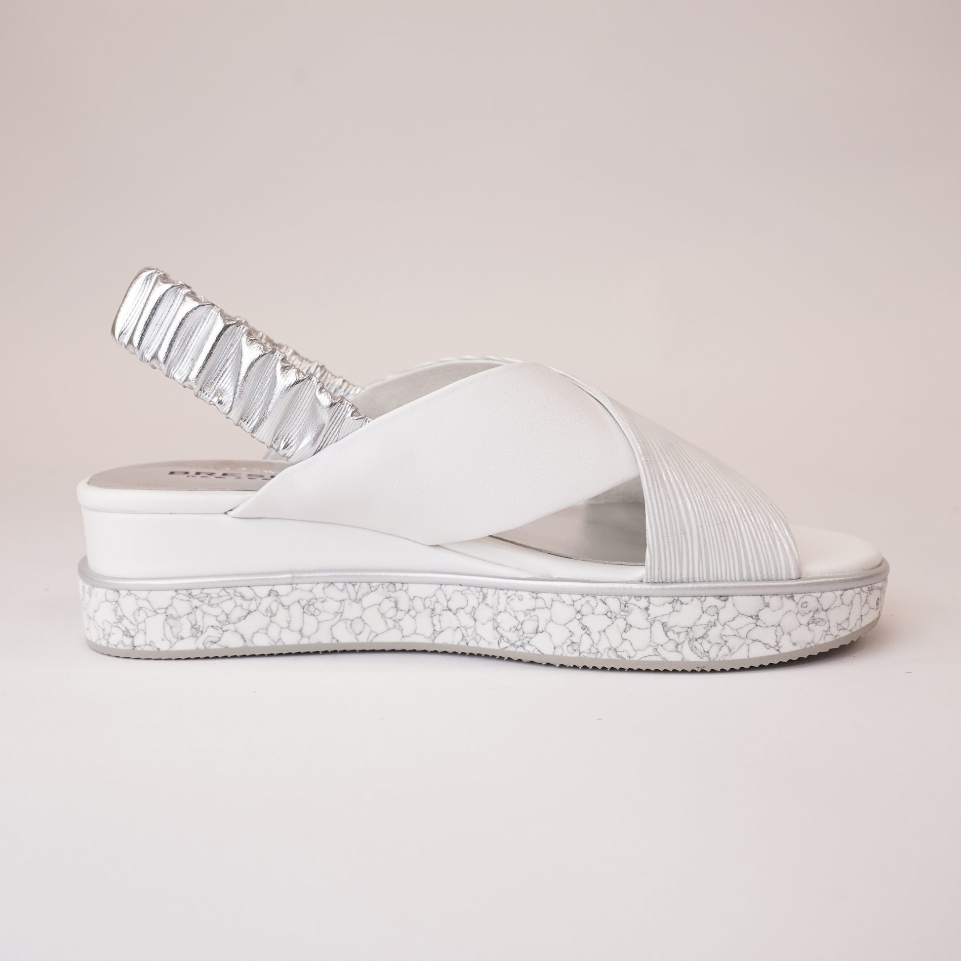 Debacle White/silver Leather Sandals