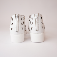 Jelodys White Leather Sandals