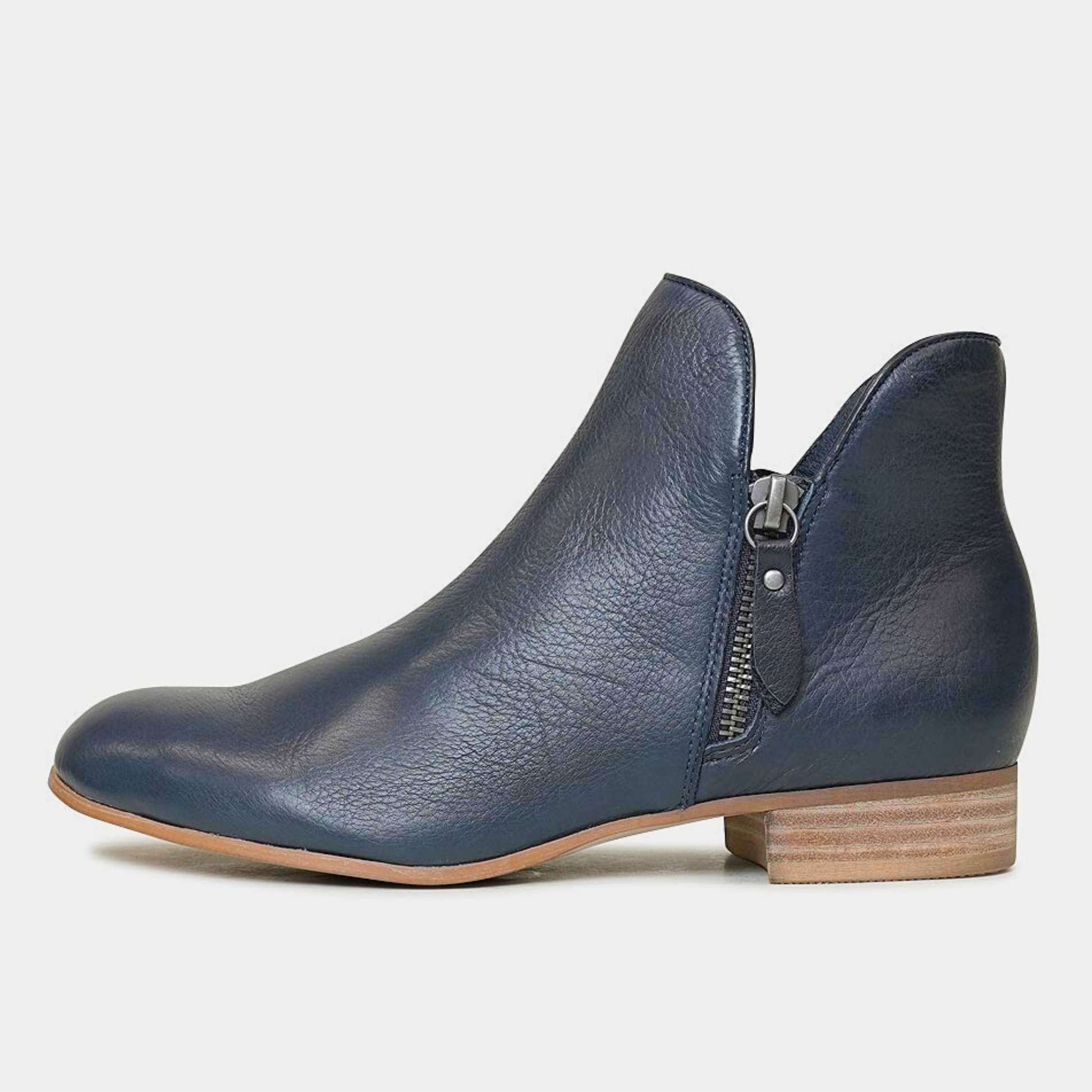 Faye Navy Leather Ankle Boots, DJANGO & JULIETTE - Shouz