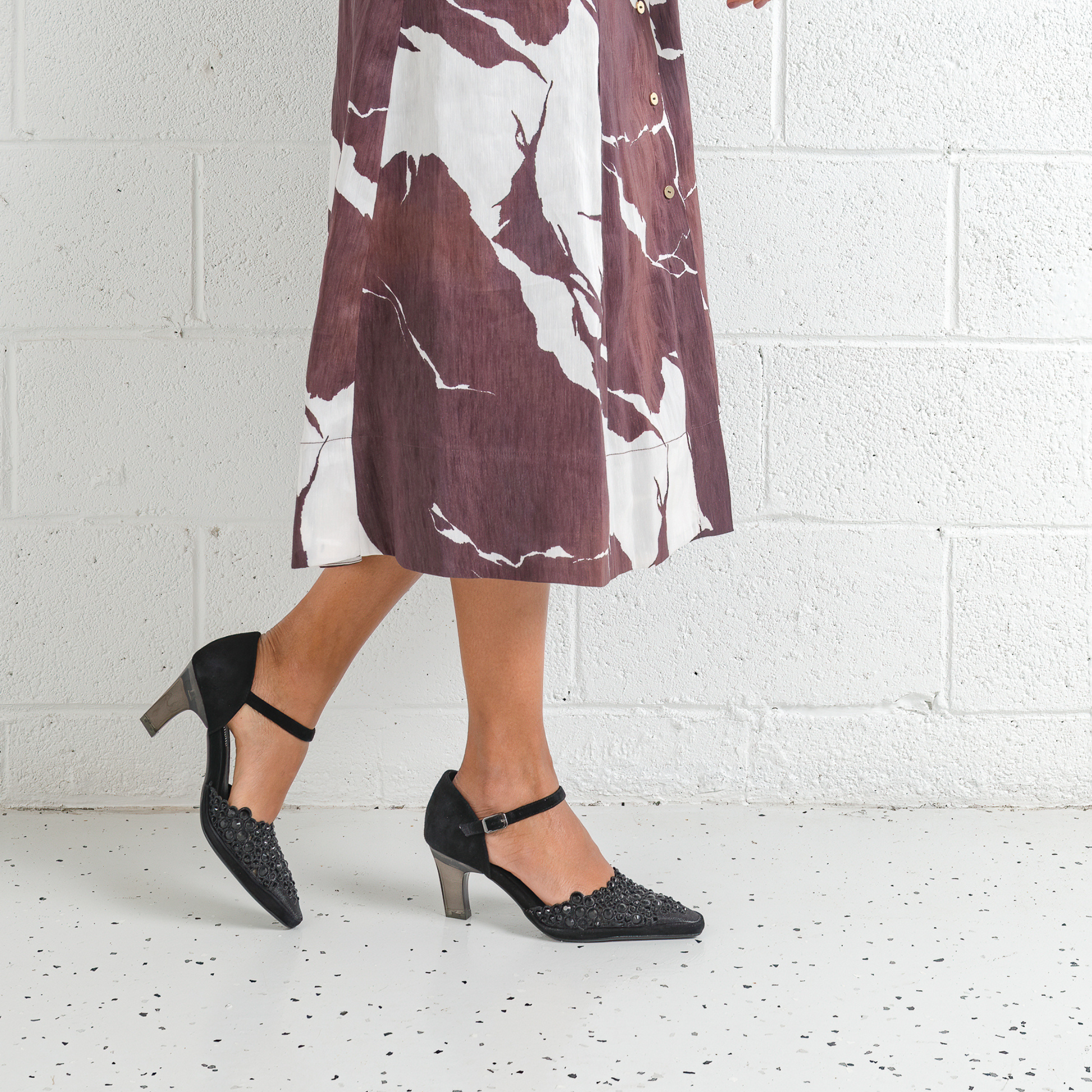 Krama Black Leather Heels