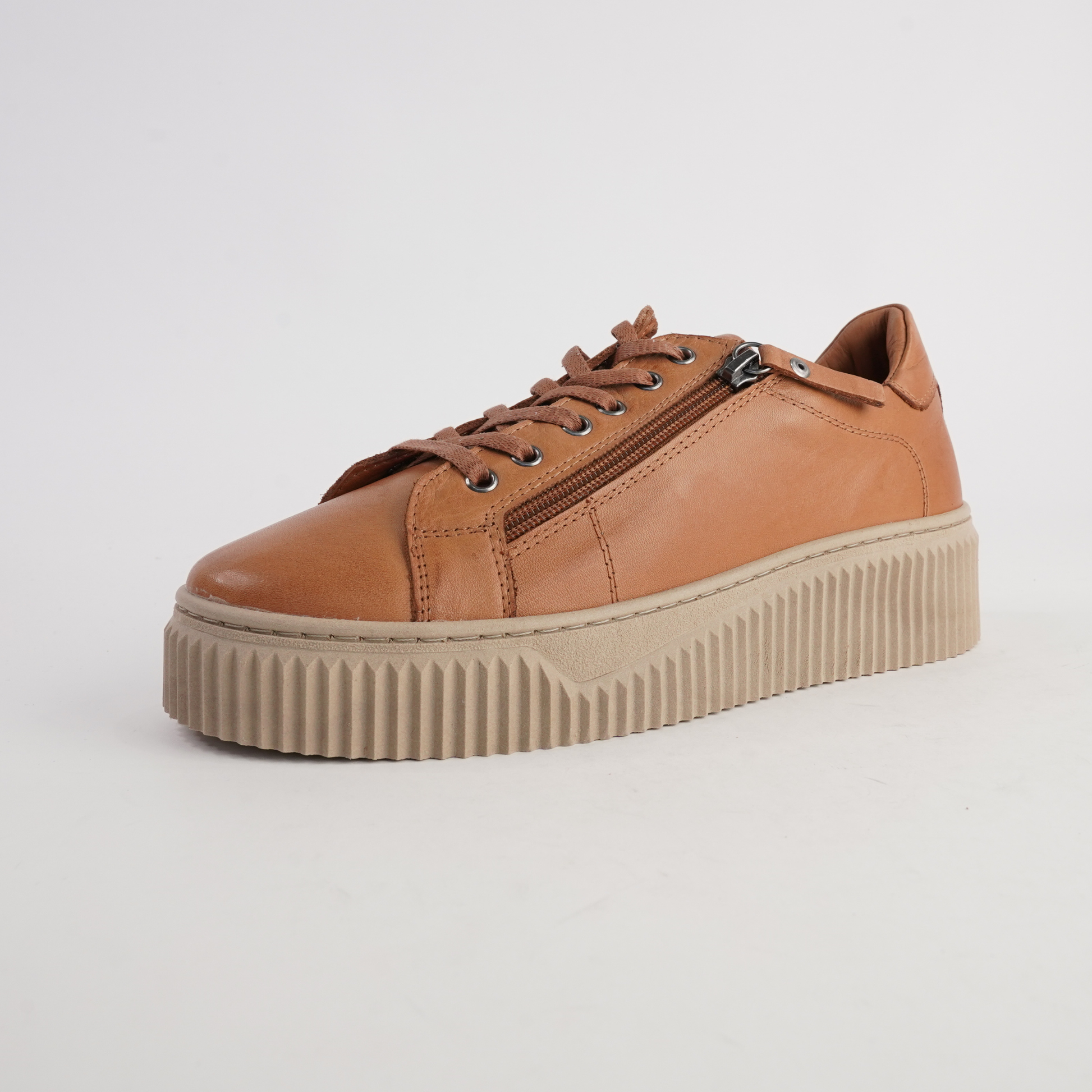 Bonnie Coconut Leather Sneakers