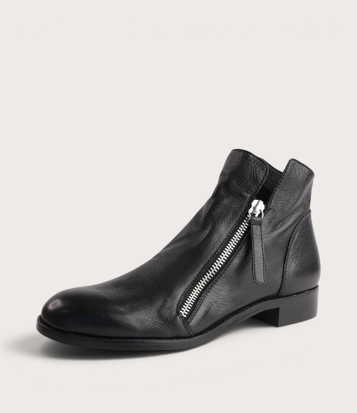 Norys Black/ Black Heel Leather Ankle Boots - DJANGO AND JULIETTE | Shouz