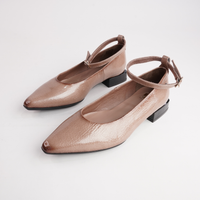 Luna Rosa Patent Leather Flats