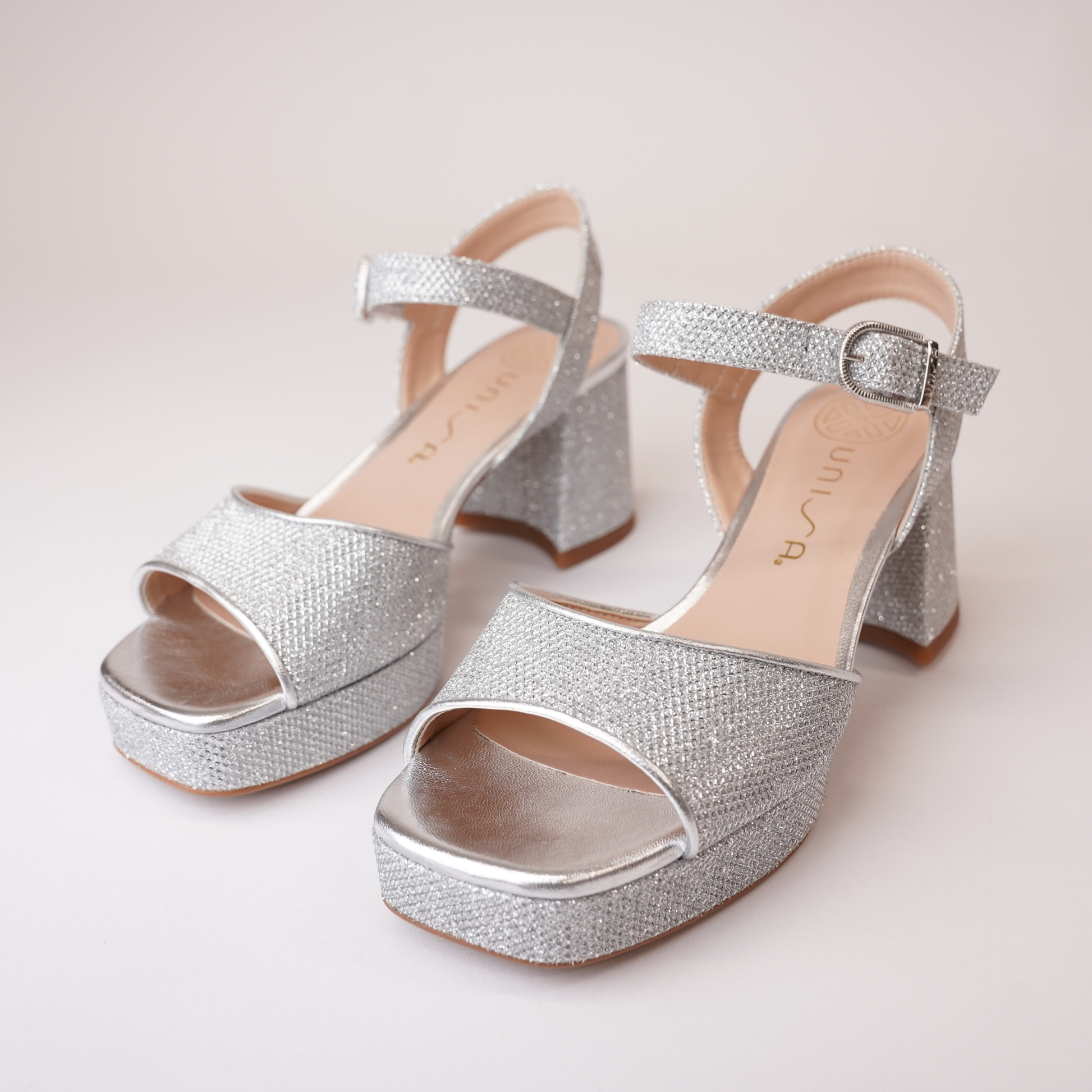 Ney Silver Heels