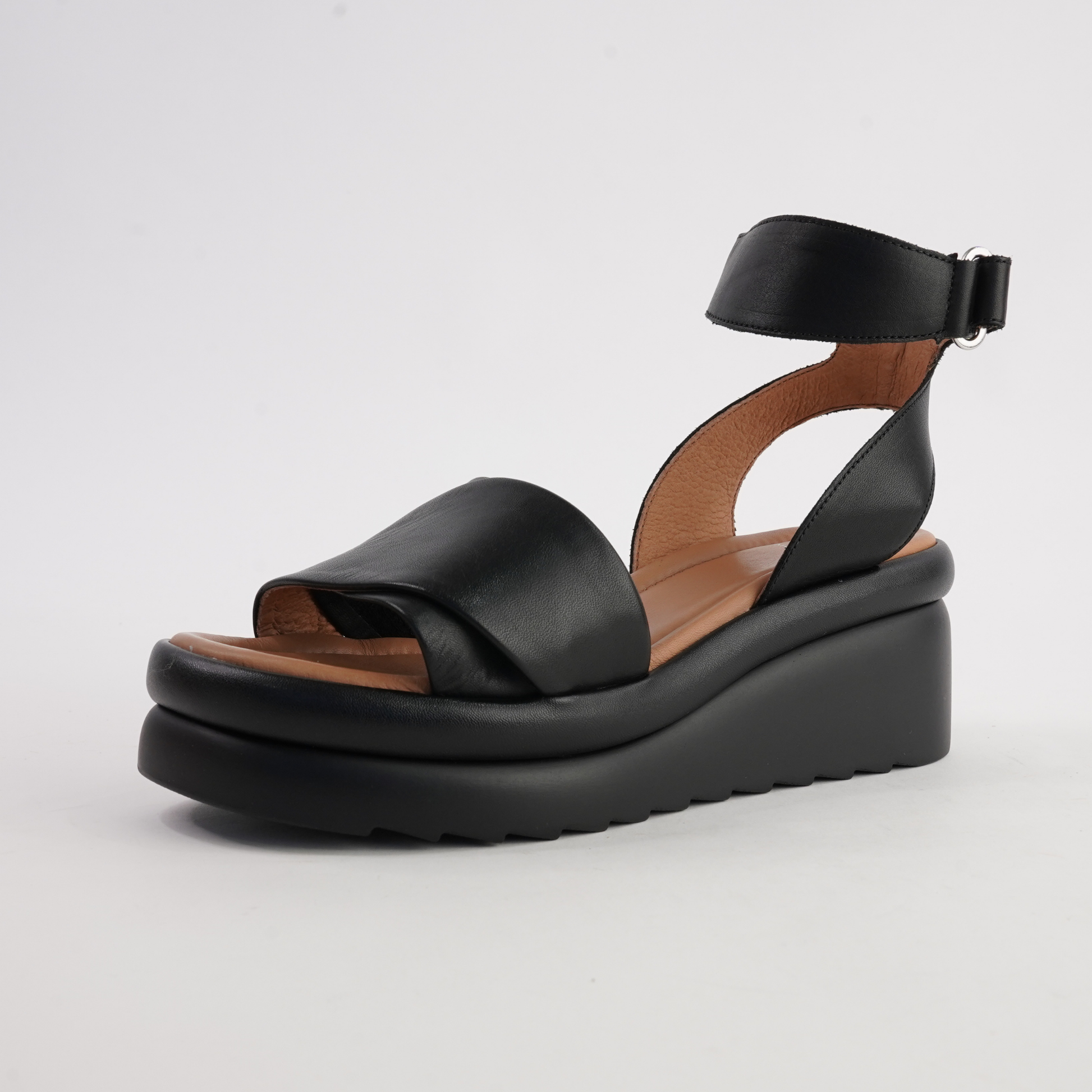 Menta Black Leather Wedges