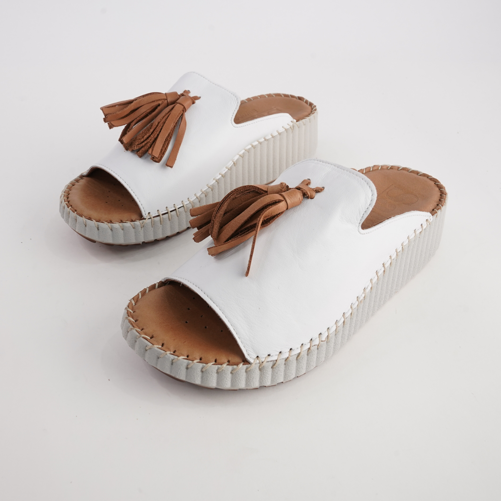 Sonny White/ Coconut Leather Slides