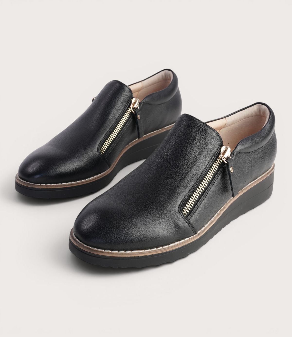 Ostel Black Leather Flats