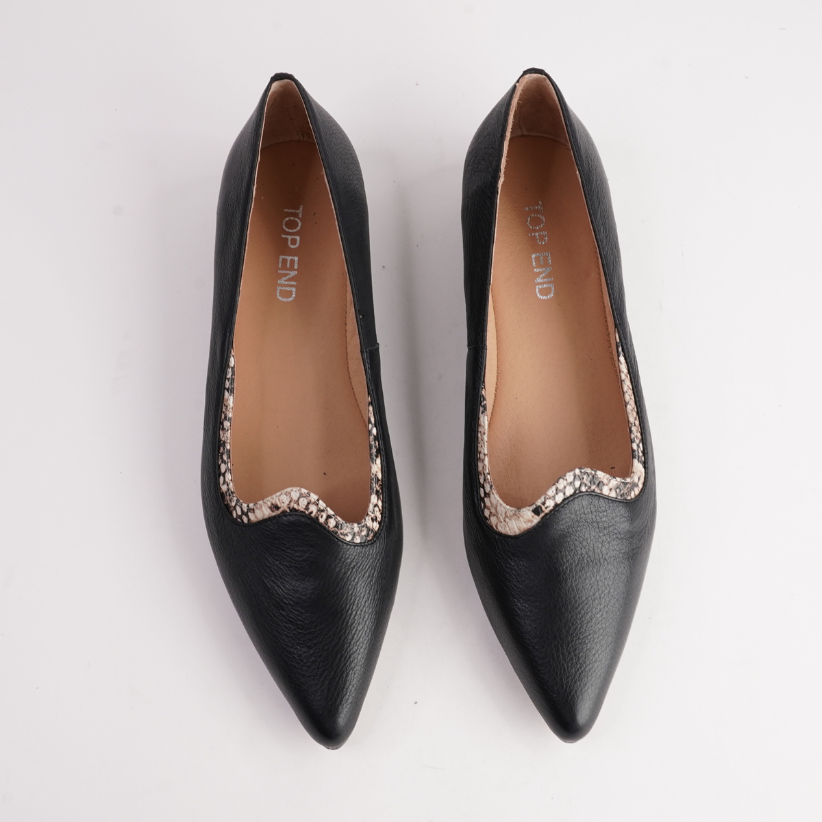 Yibbie Black Leather/ Latte Snake Flats - TOP END | Shouz