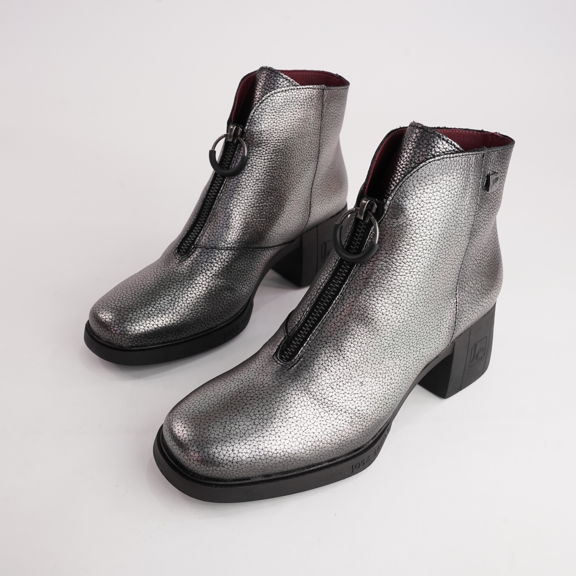 Js-5439 Acero Metal Leather Ankle Boots