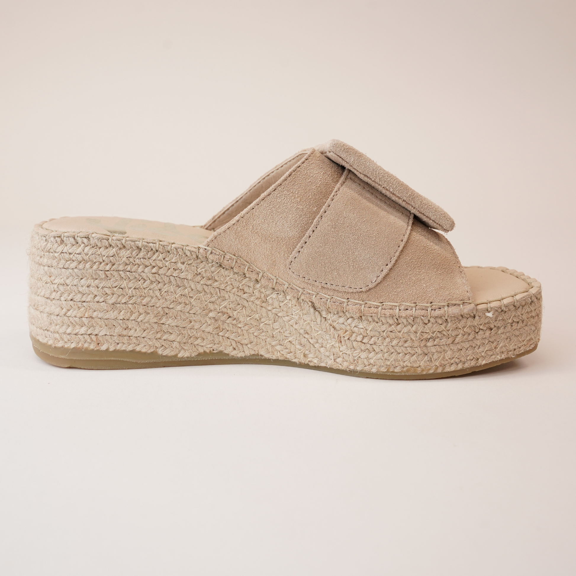 Vi-7531 - Arena Suede Leather Wedges
