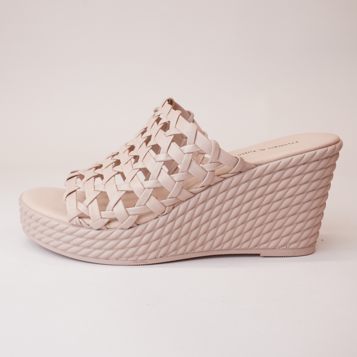 Enjoys Rose Wedge Heels - DJANGO AND JULIETTE | Shouz